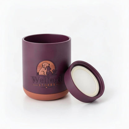Plum Welford Second Wind pod standing closed on a white background with its embossed lid mark