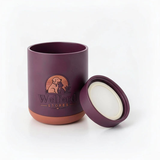 Plum Welford Second Wind pod standing closed on a white background with its embossed lid mark